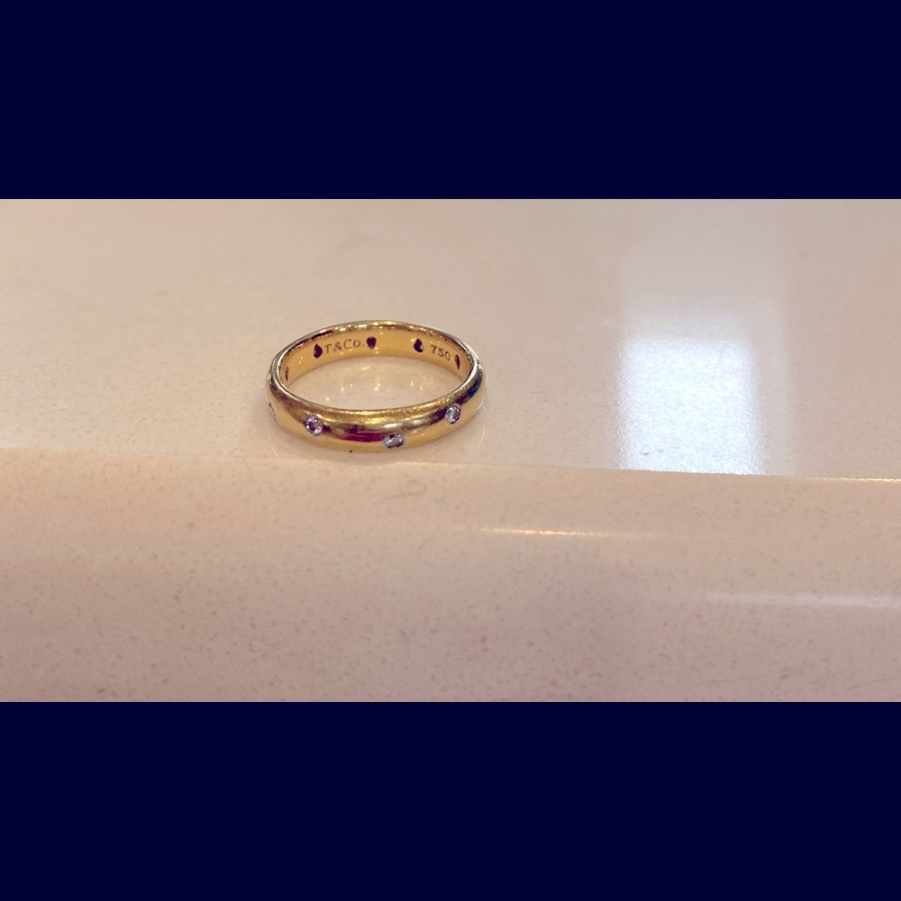 TIFFANY ETOILE BAND RING